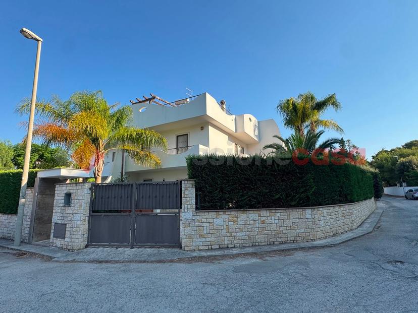 Villa in Via del Fattizzone 6, Pulsano — foto 2 di 5