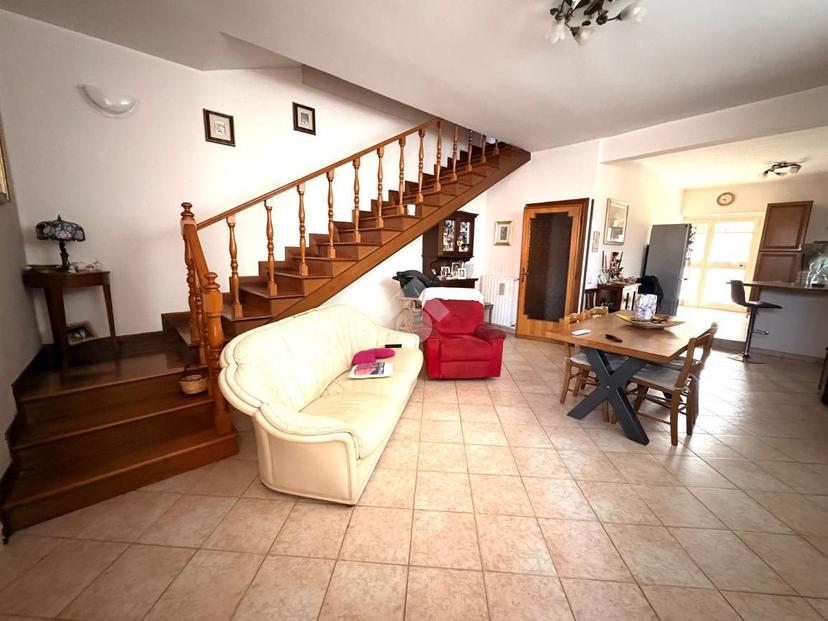 Appartamento in Via Annibaldi Riccardello 15, Lariano — foto 2 di 5
