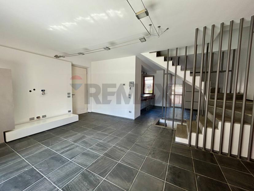 Villa, Costa Volpino — foto 2 di 5