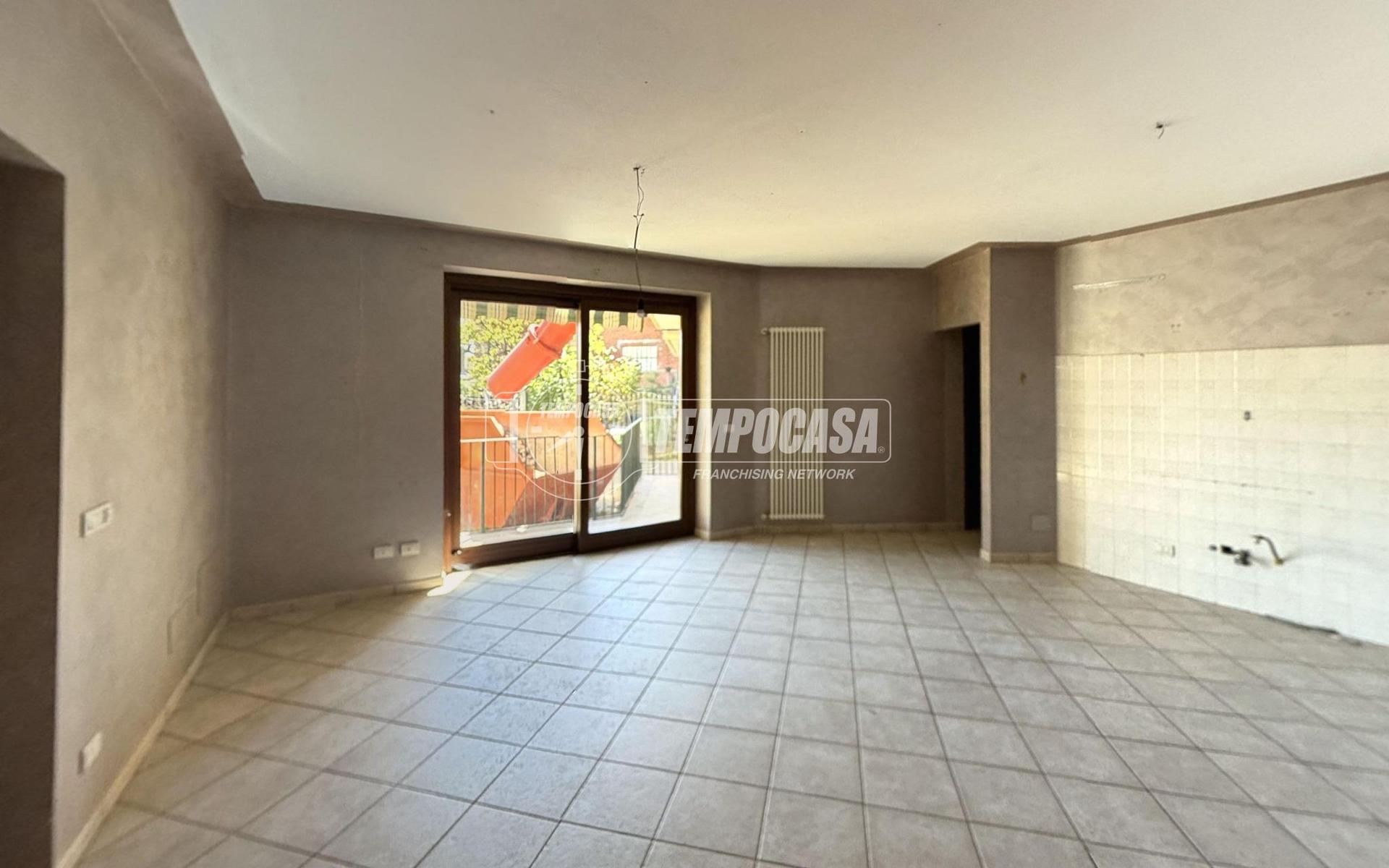 Trilocale in Via Roma, Sant'Albano Stura