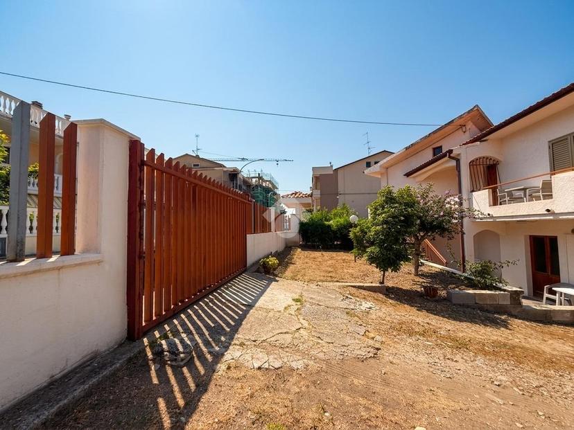 Casa indipendente in Via Niccolò Paganini 10, San Salvo — foto 3 di 5