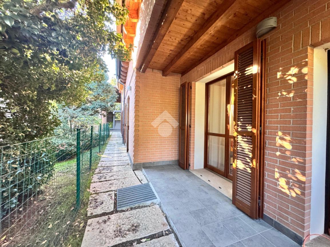 Trilocale in Via Respighi 1, Seregno