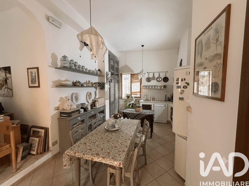 Appartamento in Via Mendatica 3, Cosio d'Arroscia — foto 4 di 5
