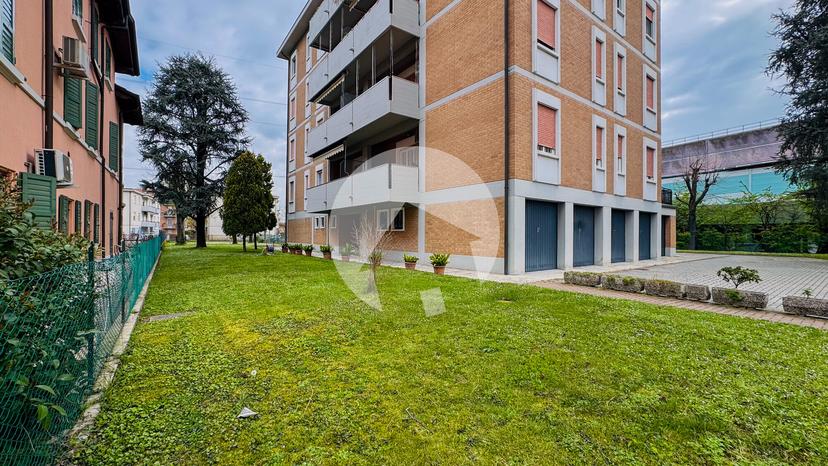 Appartamento in Via Massimo Samoggia 39/2, Reggio nell'Emilia — foto 5 di 5