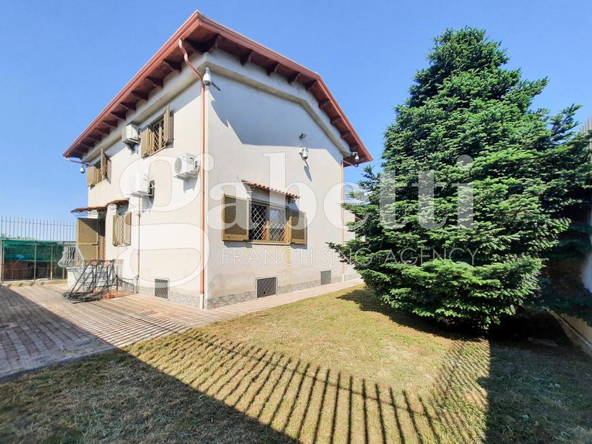 Villa in Via Torre Scafati Snc, Giugliano in Campania — foto 4 di 5