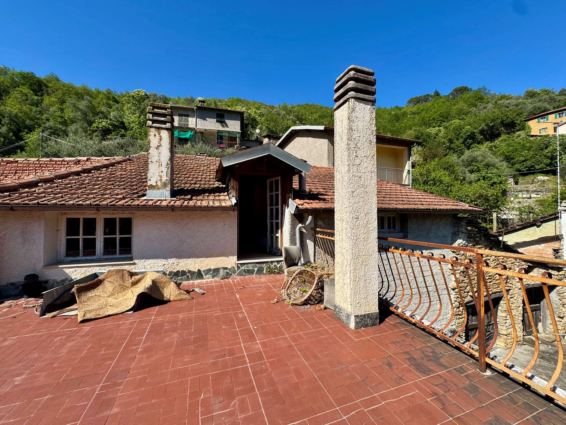 Porzione di casa in Via San Lorenzo 25, Pieve di Teco