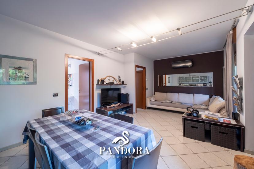 Villa a schiera in Via Carreggia 101f, Cardano al Campo — foto 4 di 5