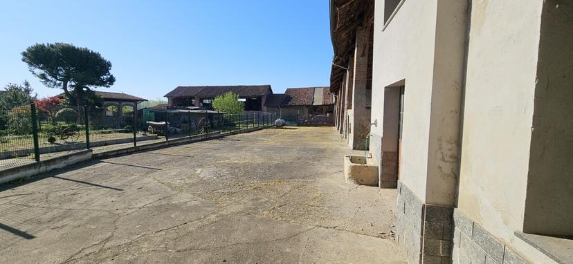 Casa indipendente in Via Poasso 7, Chivasso — foto 4 di 5