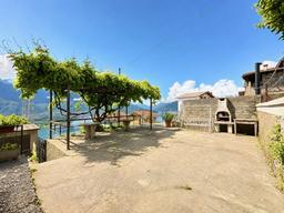 Quadrilocale in Strada Provinciale di Montemezzo, Gera Lario