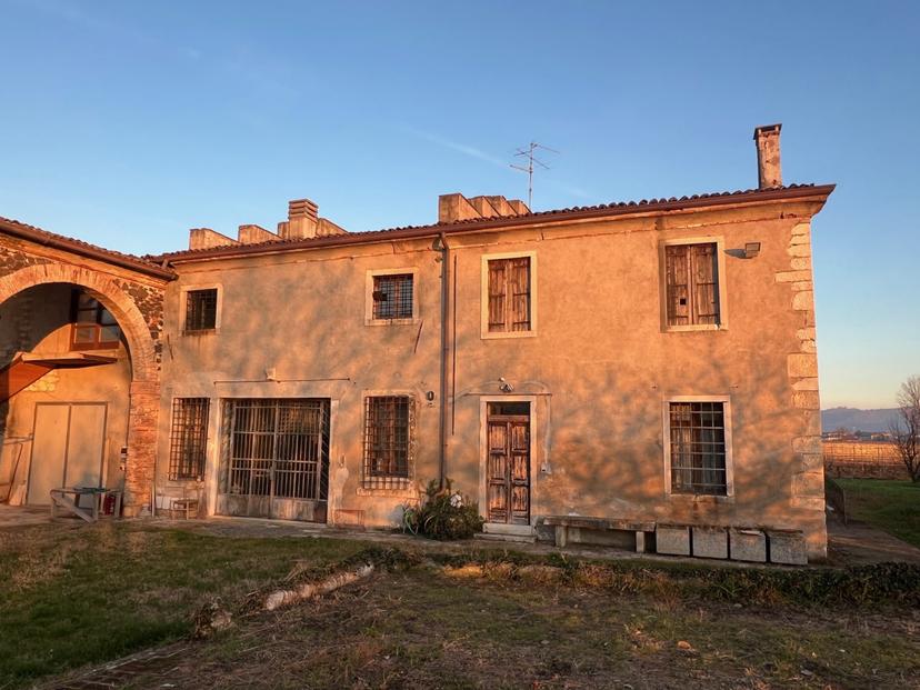 Casa colonica in Via Molino, 5, Lonigo — foto 4 di 5