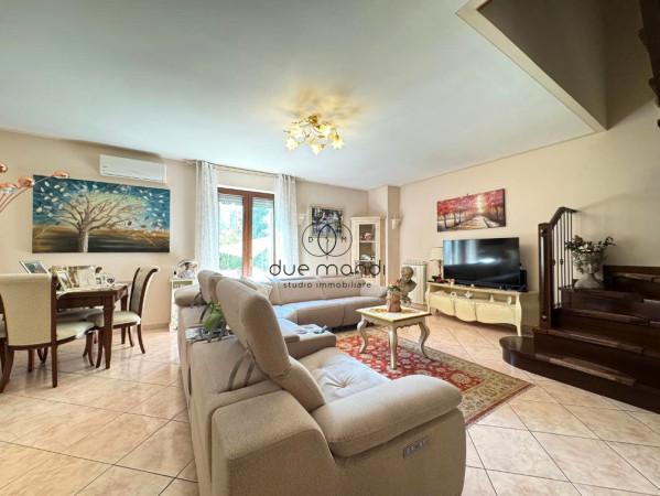 Villa a schiera in Via Don Guerrino Rota, Castel Ritaldi — foto 4 di 5