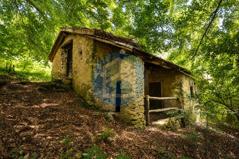 Casale in Località Strada dei Monti, Lozio