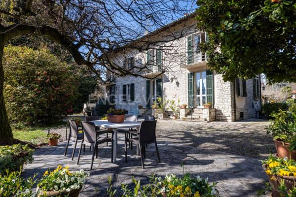 Villa in Via Alcide De Gasperi 107, Travedona-Monate — foto 5 di 5
