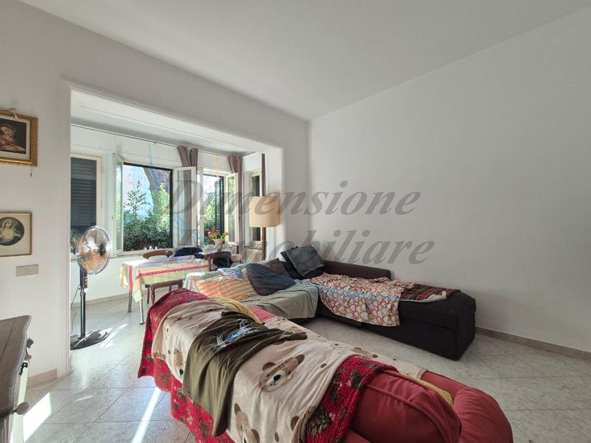 Villa bifamiliare in Via Fratelli Cairoli, Rosignano Marittimo — foto 2 di 5