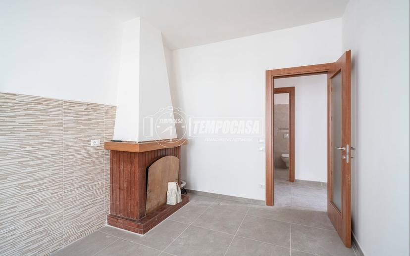 Trilocale in Via della Libertà, San Severino Marche — foto 3 di 5
