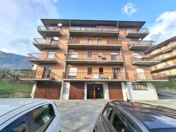Trilocale in Via Trento 25, Saint-Vincent — foto 3 di 5