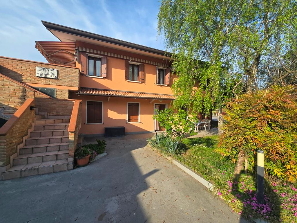 Casa indipendente in Vigonovo, Vigonovo