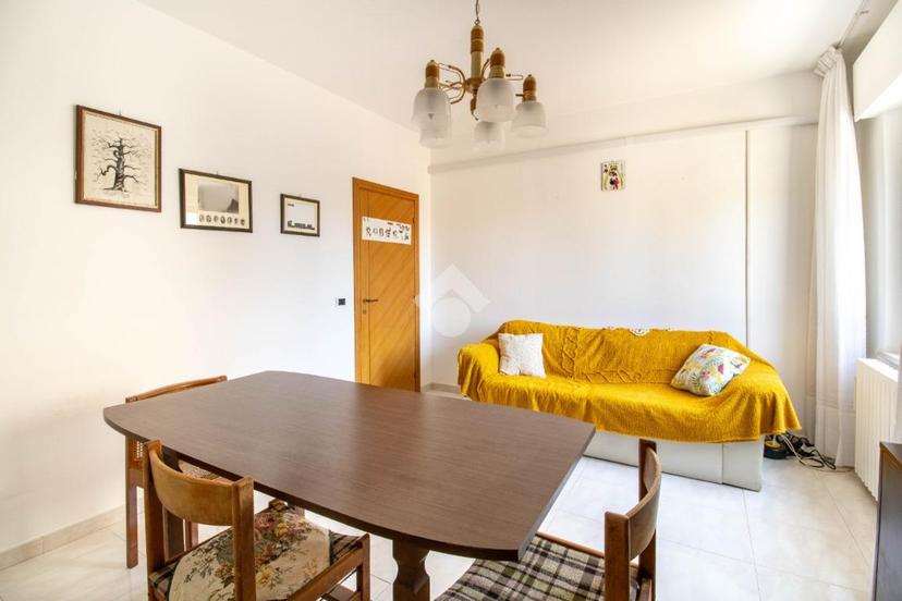 Casa indipendente in Strada Comunale Montesecco 29, Fermo — foto 3 di 5