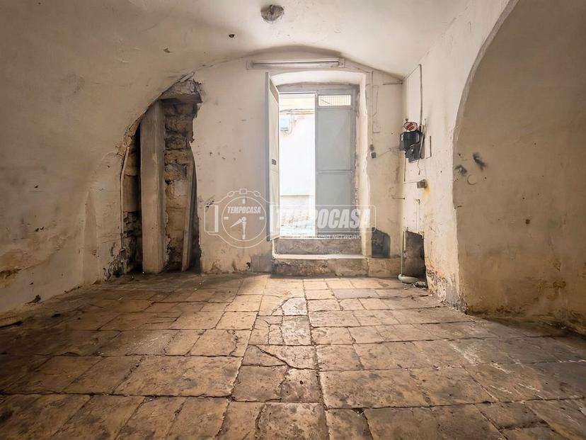 Casa indipendente in Via Fata, Gioia del Colle
