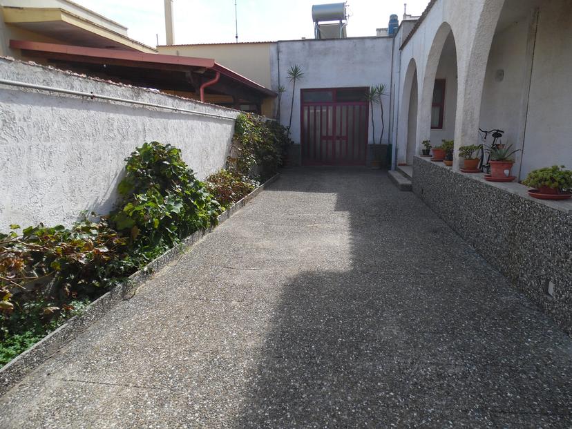 Casa indipendente in Via Giovanni Paisiello 102, Brindisi