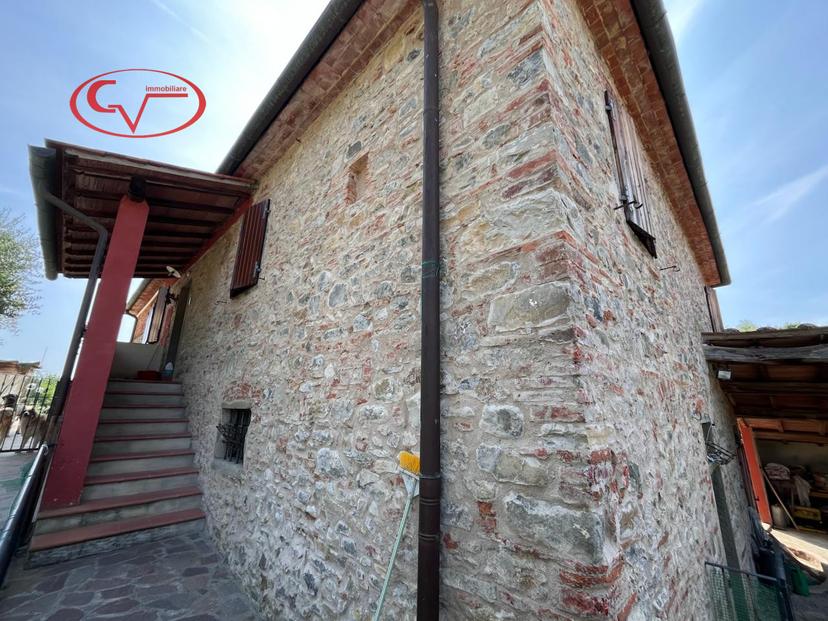 Casa colonica in Strada di Mercatale Valdarno, Montevarchi — foto 4 di 5