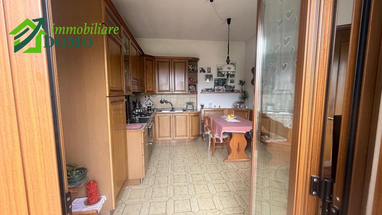 Casa indipendente in Via Casale, Cogollo del Cengio