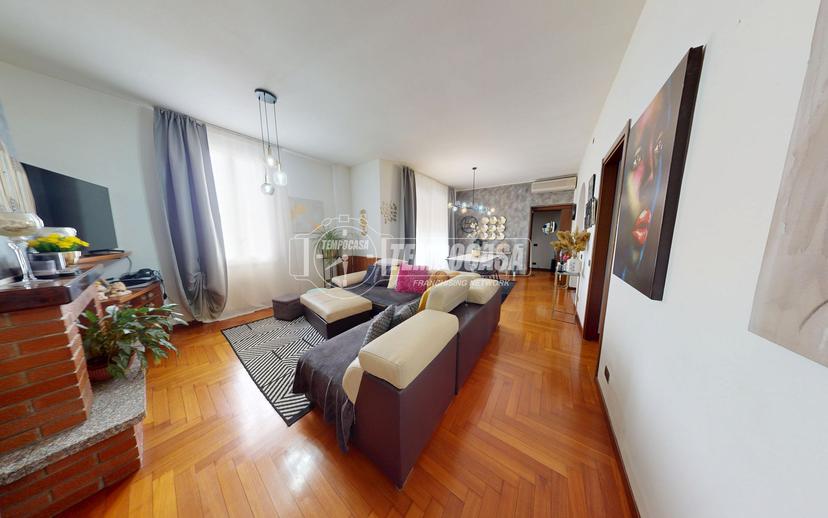 Trilocale in Via della Rocchetta 5, Lomazzo — foto 3 di 5