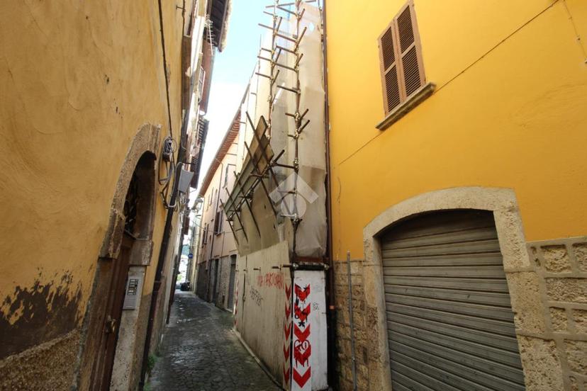 Trilocale in Via della Tribù Fabia 10, Ascoli Piceno — foto 4 di 5