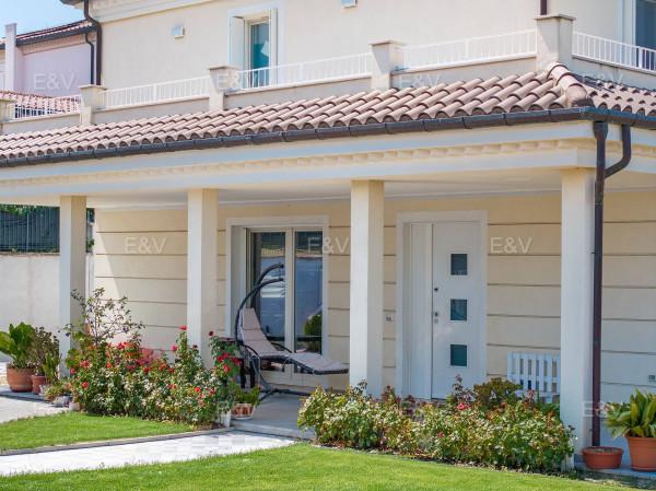 Villa in Viale della Libertà, San Costanzo — foto 3 di 5