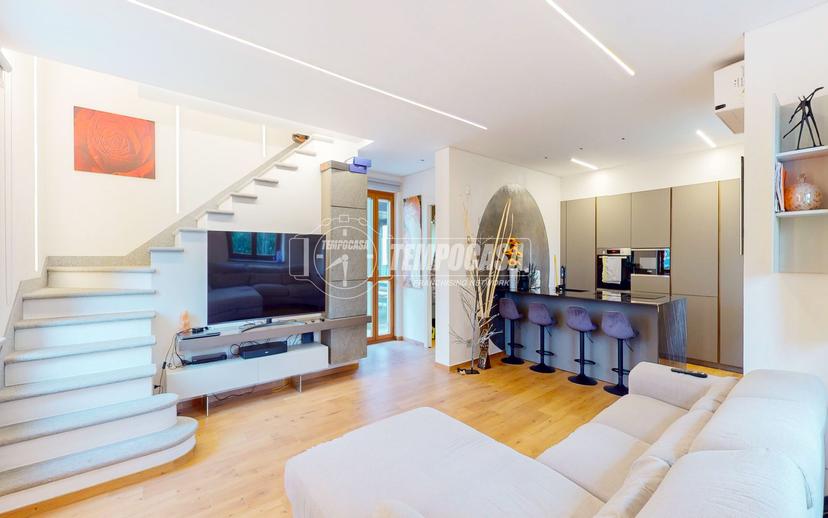 Villa in Via Tetti Aiassa 38, La Loggia — foto 5 di 5