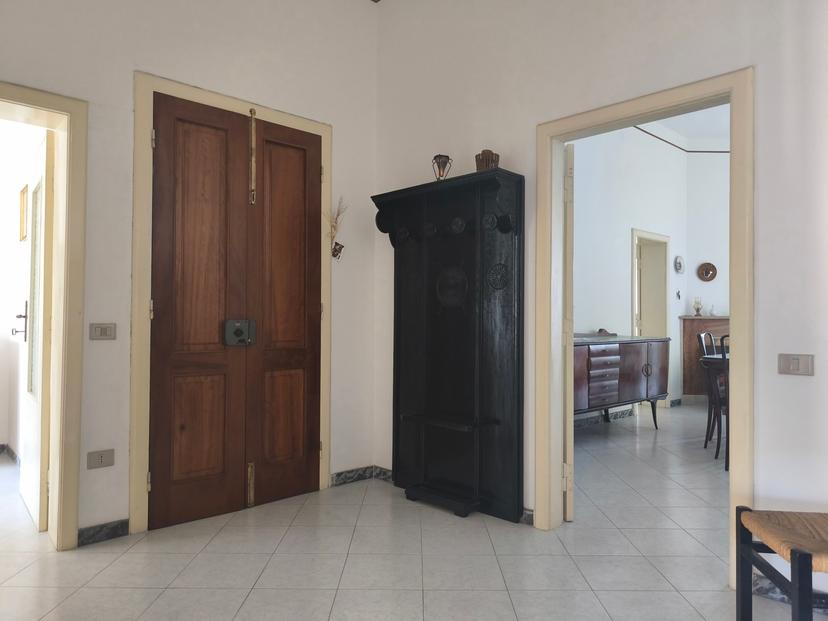 Casa indipendente in Via Tharros 24, Oristano — foto 2 di 5