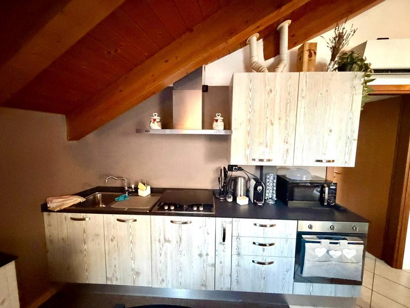 Appartamento in Via San Martino 2, Cesano Maderno — foto 3 di 5