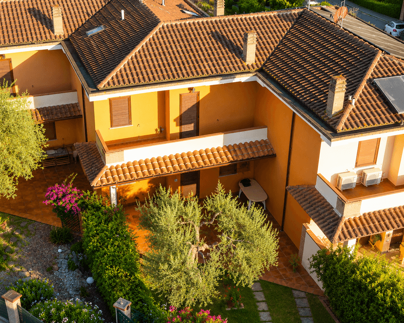 Villa a schiera in Olia Speciosa , Castiadas