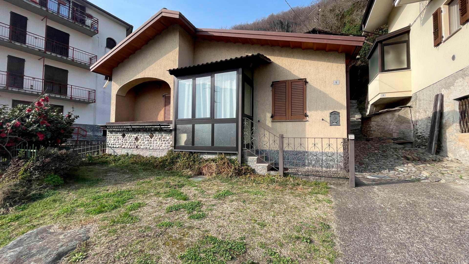 Casa indipendente, Traona