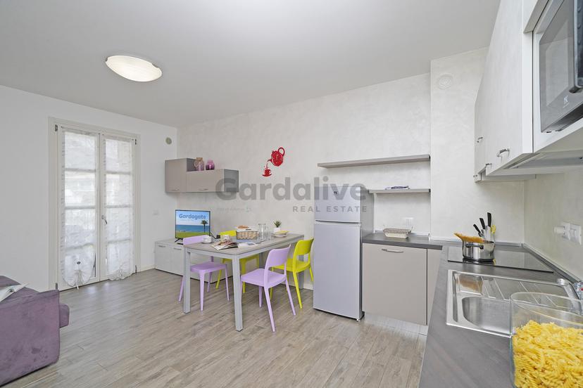 Bilocale in Viale Ugo Foscolo 134, Toscolano-Maderno
