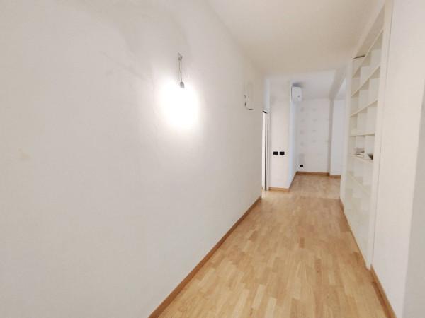 Trilocale in Via Principe Eugenio 20, Milano