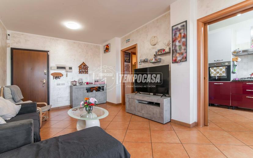 Trilocale, Desio