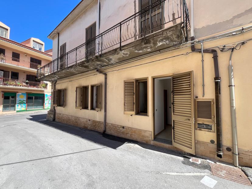 Quadrilocale in Via Garibaldi 606, Barcellona Pozzo di Gotto — foto 5 di 5