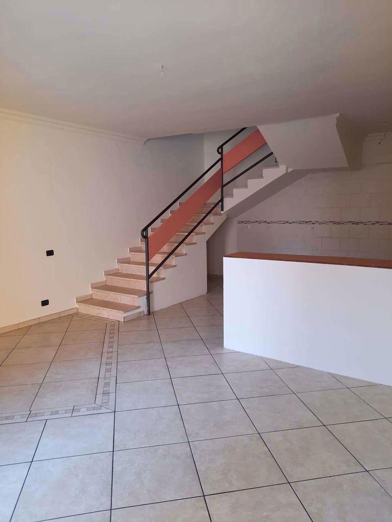 Terratetto plurifamiliare in Via Magenta 27, Valeggio sul Mincio — foto 4 di 5