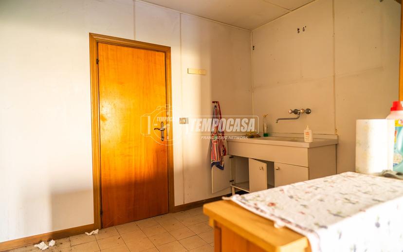 Casa indipendente in Via Don Luigi Sturzo, Terre Roveresche