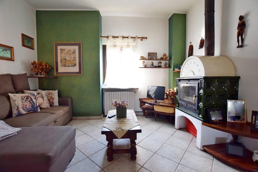 Villa in Strada di Rocca De Baldi 20, Mondovì