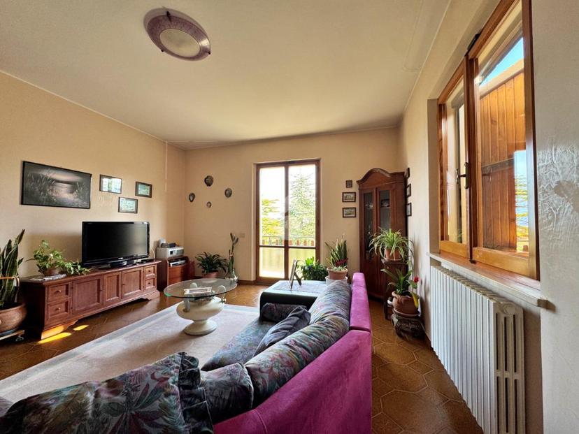 Villa in Via Farneto 1, Montelabbate — foto 2 di 5
