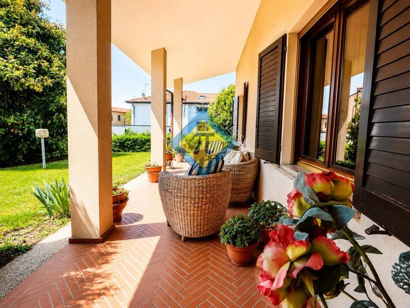 Villa in Via Pre' Pieri Zuani 1, Dignano — foto 4 di 5