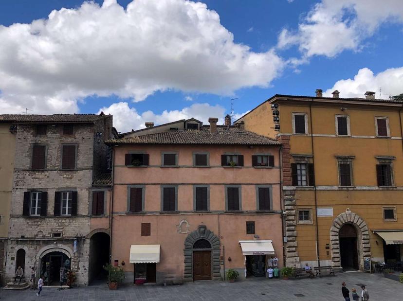 Attico in Piazza del Popolo  6, Todi — foto 5 di 5