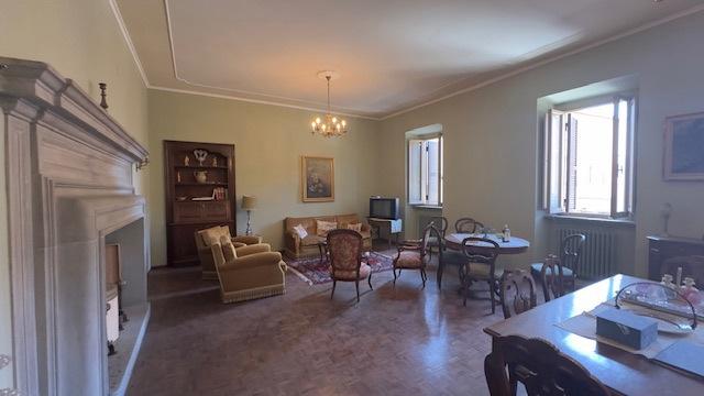 Appartamento in Piazza Cavour 1, Bettona — foto 3 di 5