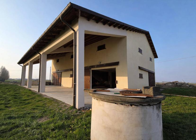 Rustico in Via Valli, Mirandola — foto 4 di 5