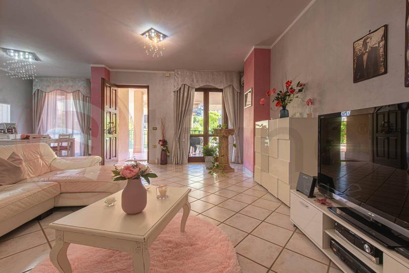 Villa a schiera in Via Valle 36, Arce — foto 3 di 5