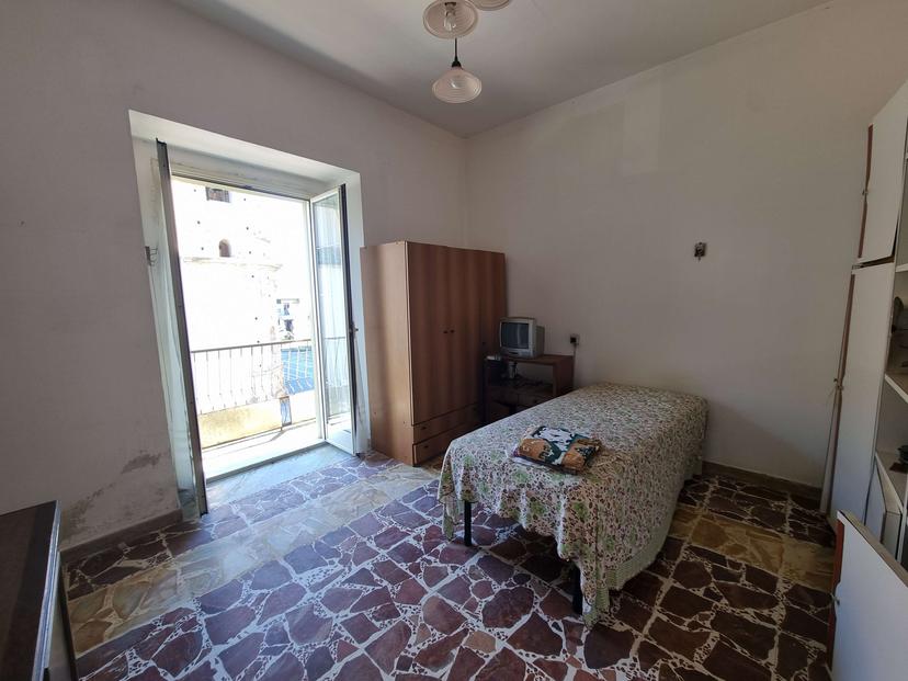 Appartamento in Via Garibaldi 9, Borgia — foto 4 di 5