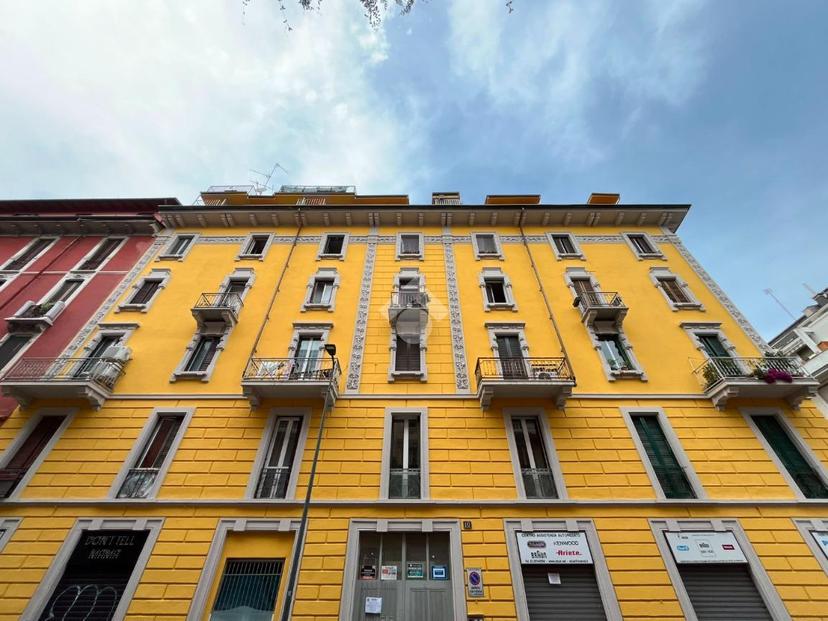 Trilocale in Via Pietro Crespi 10, Milano