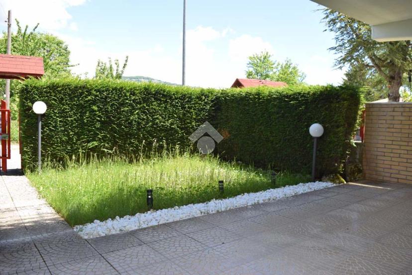 Trilocale in Via Valsugana 11, Sante Marie